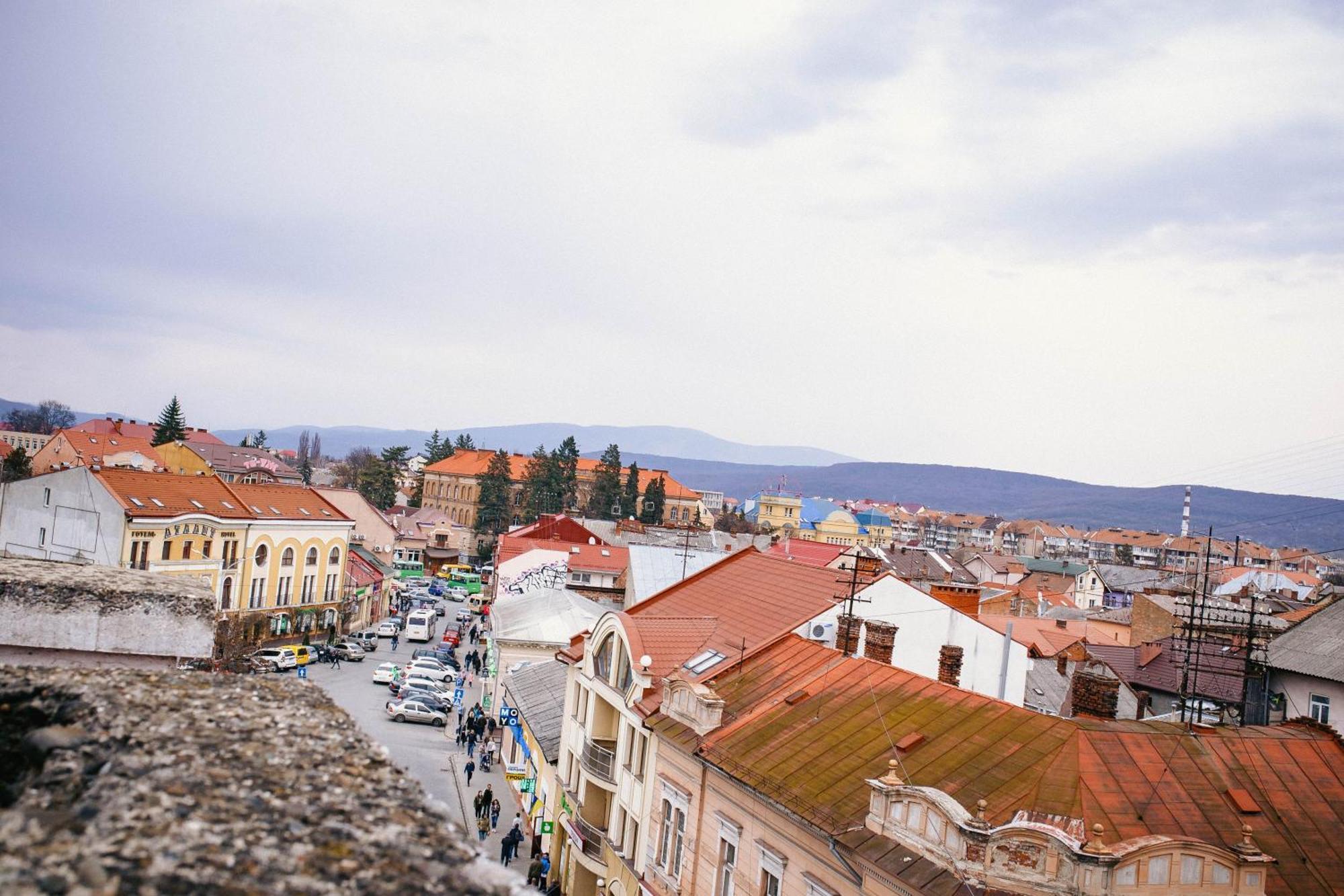 Historical center Apartment Ujhorod Exterior foto