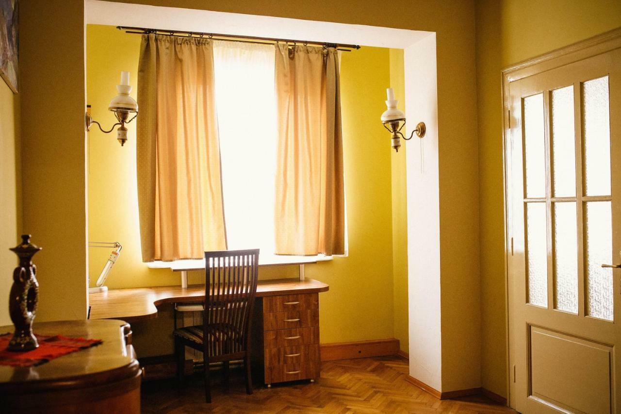 Historical center Apartment Ujhorod Exterior foto