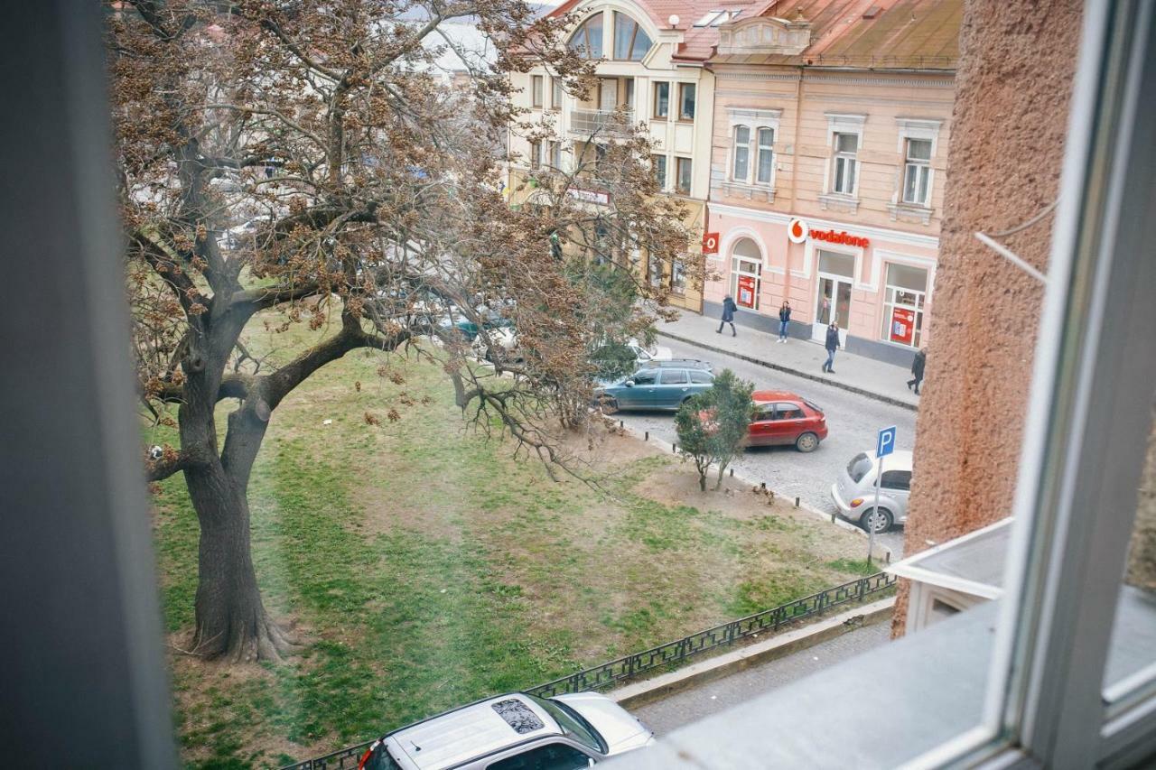 Historical center Apartment Ujhorod Exterior foto